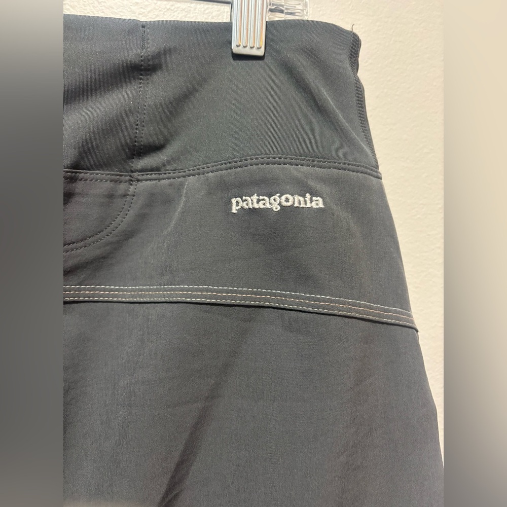 Patagonia Tech Skort in Gray Women’s Medium Hiking Outdoor Gorpcore Performance - Picture 4 of 13